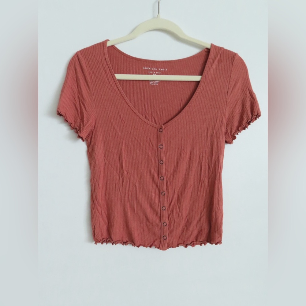 American Eagle Soft & Sexy Ribbed Button Up Top